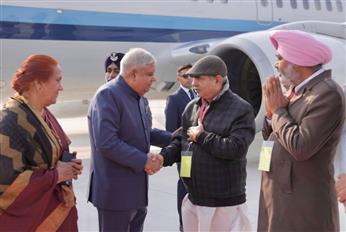 The Vice President and Chairman, Rajya Sabha, Shri Jagdeep Dhankhar and Dr. Sudesh Dhankhar being welcomed by the Transport Minister of Haryana, Shri Mool Chand Sharma, the Finance Minister of Punjab, Shri Harpal Singh Cheema and other dignitaries on their arrival at Chandigarh, in Punjab on December 23, 2023.