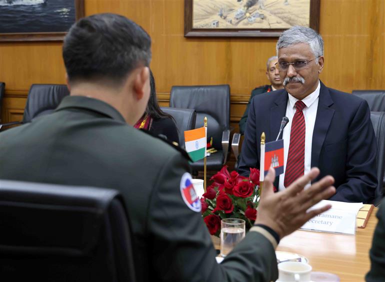 The Defence Secretary, Shri Giridhar Aramane meeting with the Deputy Commander in Chief, Royal Cambodian Armed Forces, Lt Gen Hun Manet, in New Delhi on February 03, 2023.