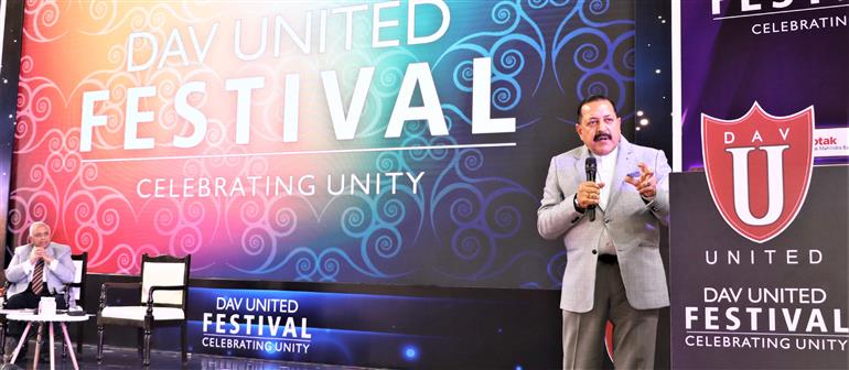 The Minister of State for Science & Technology and Earth Sciences (I/C), Prime Minister’s Office, Personnel, Public Grievances & Pensions, Atomic Energy and Space, Dr. Jitendra Singh addressing at the occasion of DAV United Festival titled “Celebrating Unity" at Indira Gandhi Stadium, in New Delhi on Fabruary 05, 2023. 