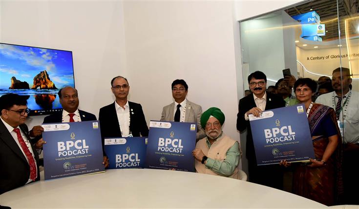 The Union Minister for Petroleum & Natural Gas, Housing and Urban Affairs, Shri Hardeep Singh Puri launches the BPCL podcast at Bangalore international exhibition centre (BIEC) at India energy week (IEW) 2023, in Bengaluru on February 08, 2023.