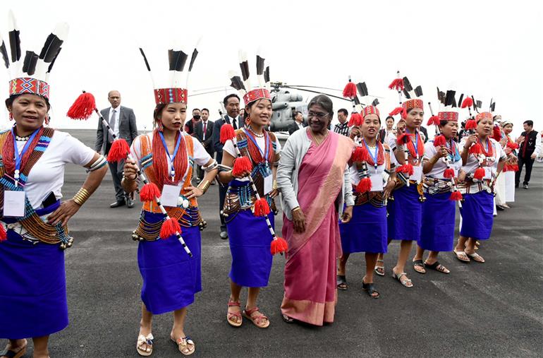 The President, Smt. Droupadi Murmu with the traditional dance troupes on her first visit to Arunachal Pradesh on February 20, 2023.