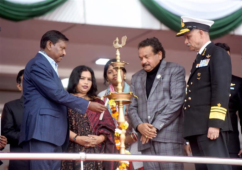 The Union Minister for Tribal Affairs, Shri Arjun Munda lighting the lamp at the Military Tattoo and Tribal Dance Festival ‘Aadi Shaurya – Parv Parakram Ka,’ to mark the 126th birth anniversary of Netaji Subhash Chandra Bose (Parakram Diwas), in New Delhi on January 24, 2023.