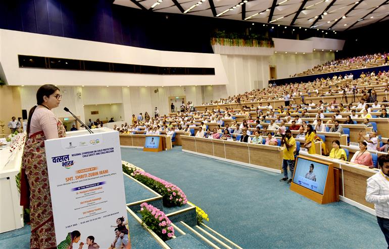 The Union Minister for Women & Child Development and Minority Affairs, Smt. Smriti Irani addressing the gathering at the launch of ‘Online Course on Child Rights’, in New Delhi on July 02, 2023.