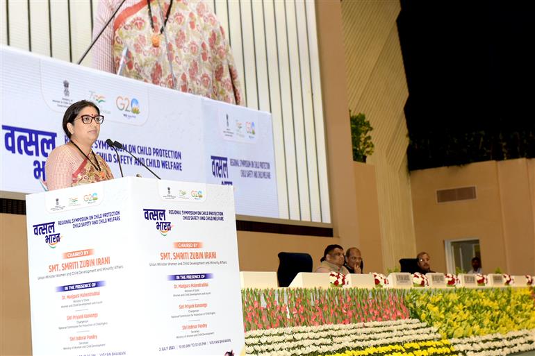 The Union Minister for Women & Child Development and Minority Affairs, Smt. Smriti Irani addressing the gathering at the launch of ‘Online Course on Child Rights’, in New Delhi on July 02, 2023.