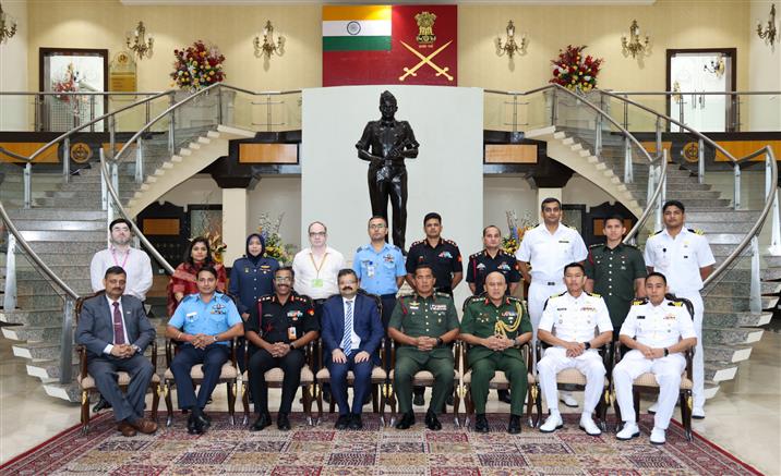 The Joint Secretary (International Cooperation), Ministry of Defence, Shri Amitabh Prasad in a group photograph after 10th meeting of Sub Committee on Military Cooperation between India & Malaysia, in New Delhi on July 27, 2023.