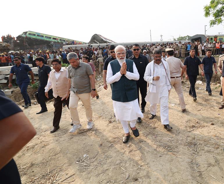PM visits train accident site at Balasore, in Odisha on June 03, 2023.