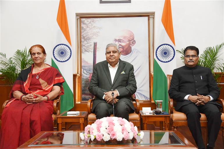 The Vice President, Shri Jagdeep Dhankhar with Officer Trainees of the Indian Defence Estates Service (IDES) at Upa-Rashtrapati Nivas, in New Delhi on June 06, 2023.