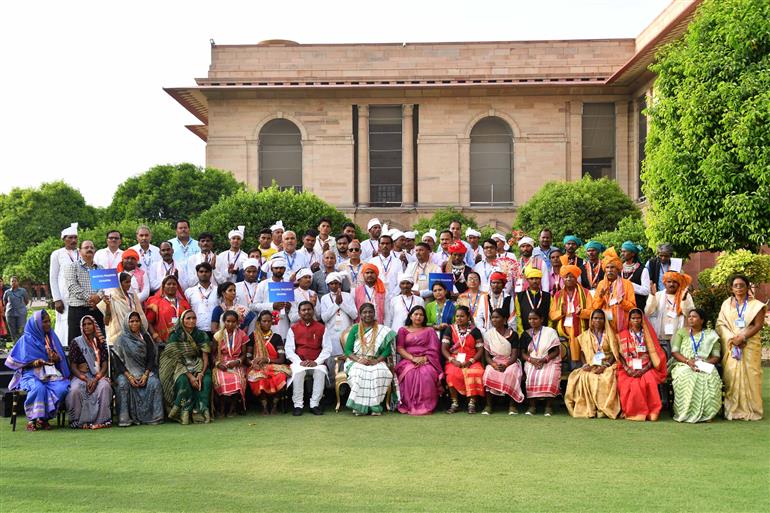  The President of India, Smt Droupadi Murmu in a group photograph with the members of 75 Particularly Vulnerable Tribal Groups (PVTGs) from various States and Union Territories at Rashtrapati Bhavan, in New Delhi on June 12, 2023.