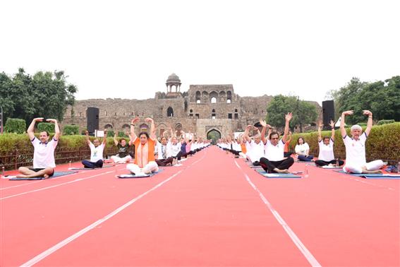 The Minister of State for External Affairs and Culture, Smt. Meenakashi Lekhi practising Yoga on the occasion of International Yoga Day 2023 at Purana Qila, in New Delhi on June 21, 2023.:Ministry of Culture
