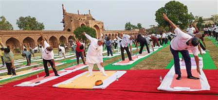 The Union Minister for Law and Justice, Minister of State for Parliamentary Affairs and Culture, Shri Arjun Ram Meghwal participates in Yoga on the occasion of International Yoga Day 2023 organized by Ministry of Culture at Nur Mahal Sarai (Jalandhar), in Punjab on June 21, 2023.:Ministry of Culture