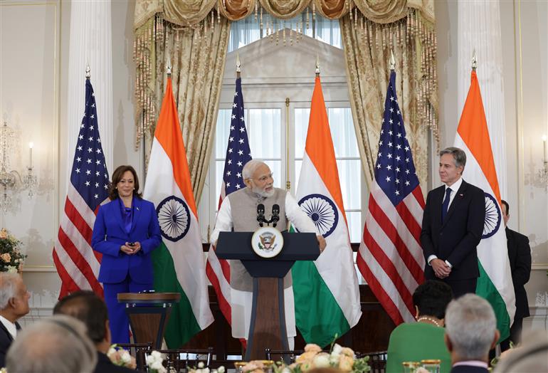 प्रधानमंत्री श्री नरेन्द्र मोदी 23 जून, 2023 को व्हाइट हाउस, वाशिंगटन डीसी में विदेश विभाग के लंच के दौरान संबोधित करते हुए।:Prime Minister's Office प्रधानमंत्री श्री नरेन्द्र मोदी 23 जून, 2023 को व्हाइट हाउस, वाशिंगटन डीसी में विदेश विभाग के लंच के दौरान संबोधित करते हुए।:Prime Minister