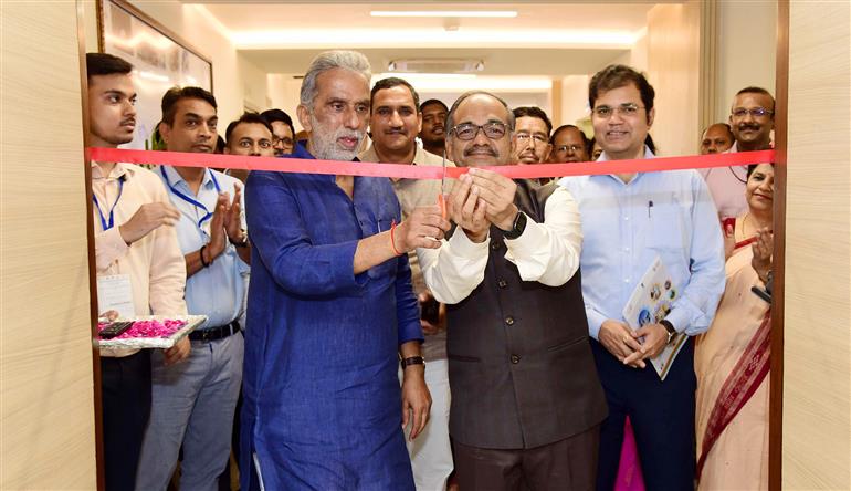 The Minister of State for Power and Heavy Industries, Shri Krishan Pal Gurjar inaugurates the UTPRERAK - Unnat Takniki Pradarshan Kendra at the National Power Training Institute (NPTI), Badarpur, in New Delhi on June 26, 2023. The Secretary, Ministry of Power, Shri Alok Kumar and other dignitaries are also seen.