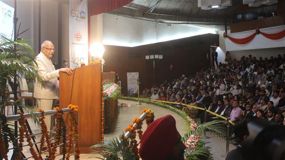 The Governor, Punjab & Administrator, UT, Chandigarh, Shri Banwari Lal Purohit addressing the inaugural session of Youth 20 Consultation PU G20 Youth International Seminar at Panjab University, in Chandigarh on March 4, 2023.