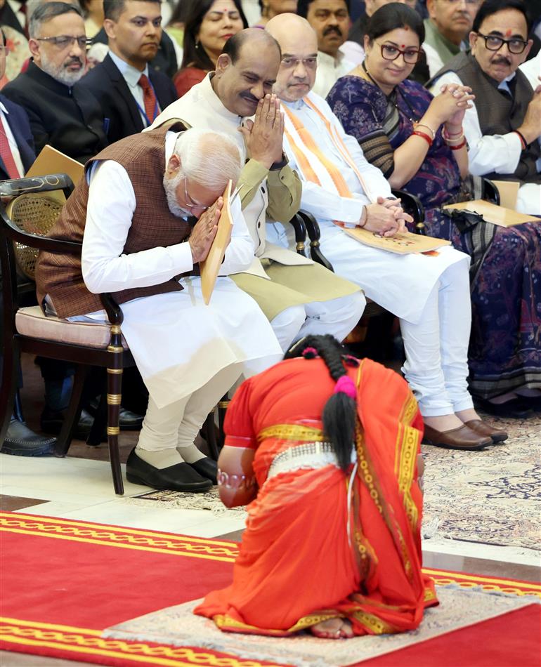 PM attends the Civil Investiture Ceremony-I at Rashtrapati Bhavan, in New Delhi on March 22, 2023.