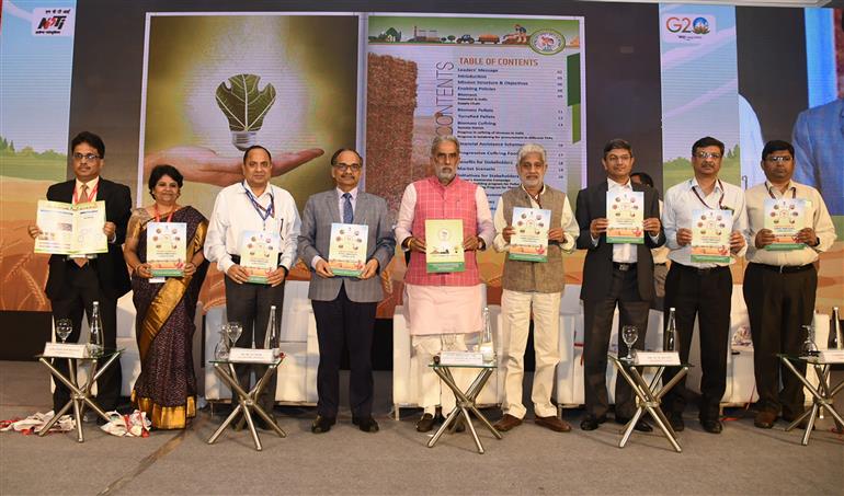 The Minister of State for Power and Heavy Industries, Shri Krishan Pal Gurjar released the Mission Biomass Co-firing Booklet at 3P National conference on Biomass & Pellet to power to Prosperity ceremony, in New Delhi on March 24, 2023. The Secretary, Ministry of Power, Shri Alok Kumar and other dignitaries are also seen.