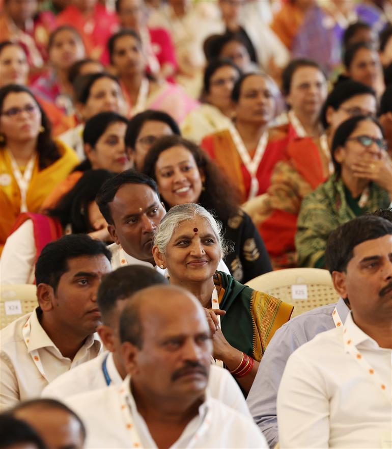 Gathering at the inauguration of Sri Madhusudan Sai Institute of Medical Science & Research at Chikkaballapur, in Karnataka on March 25, 2023. PM addressing on the occasion.