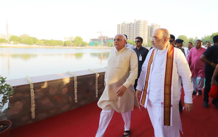 The Union Minister for Home Affairs and Cooperation, Shri Amit Shah at the Chharodi Lake constructed by AMC at Ahmedabad, in Gujarat on May 21, 2023.