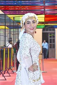 24 नवंबर, 2023 को गोवा में 54वें भारतीय अंतर्राष्ट्रीय फिल्म महोत्सव (इफ्फी) के दौरान रेड कार्पेट पर फ़ारसी फिल्म "मेलोडी" के अभिनेता दीमन ज़ांदी।