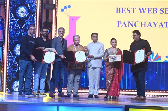 The Cast and crew of "Panchayat season 2" receives Best web Series OTT award from Hon. Chief Minister of Goa,Shri Pramod Sawant during closing ceremony of 54th IFFI, in Goa on November 28, 2023.