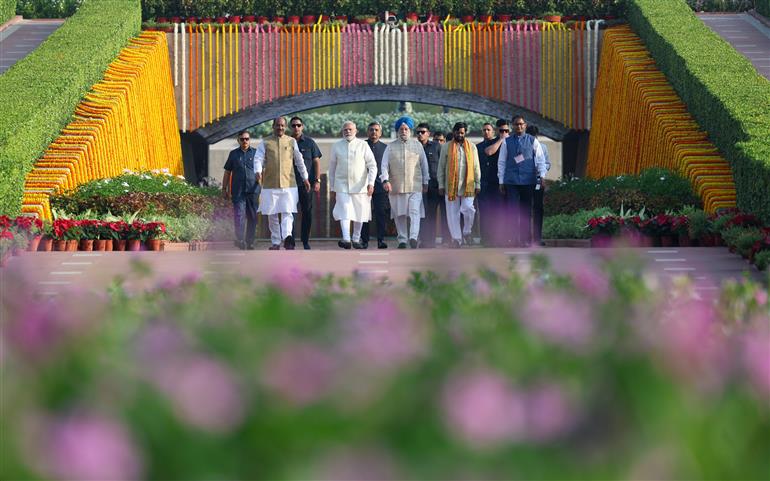 PM arrives the Samadhi of Mahatma Gandhi at Rajghat, in New Delhi on October 02, 2023.