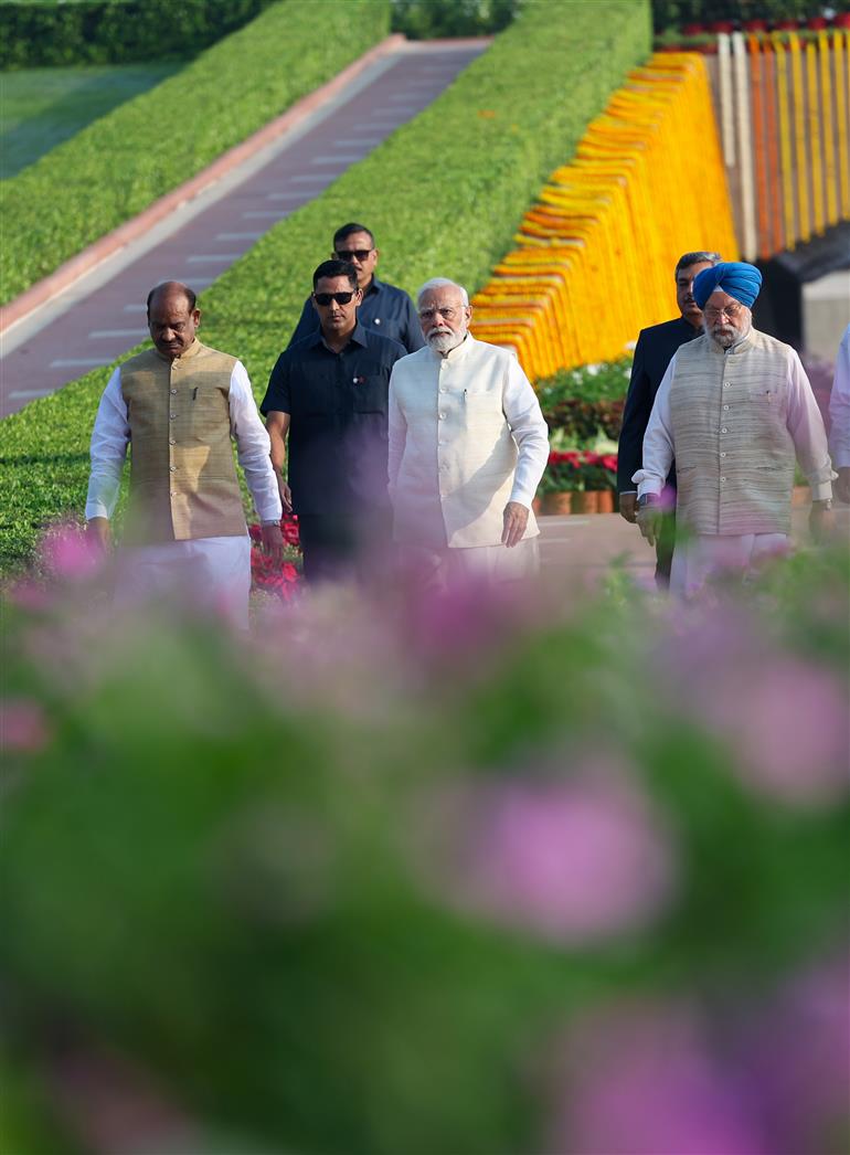 PM arrives the Samadhi of Mahatma Gandhi at Rajghat, in New Delhi on October 02, 2023.