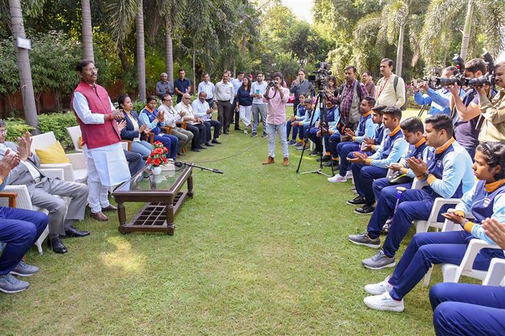 The Union Minister for Tribal Affairs, Shri Arjun Munda interacting with medal-winning Indian Archery contingent from Asian Games at his residence, in New Delhi on October 10, 2023.