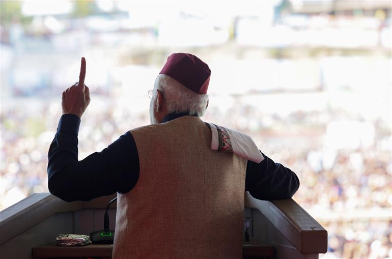 PM addressing at the laying foundation stone of various projects at Pithoragarh, in Uttarakhand on October 12, 2023.