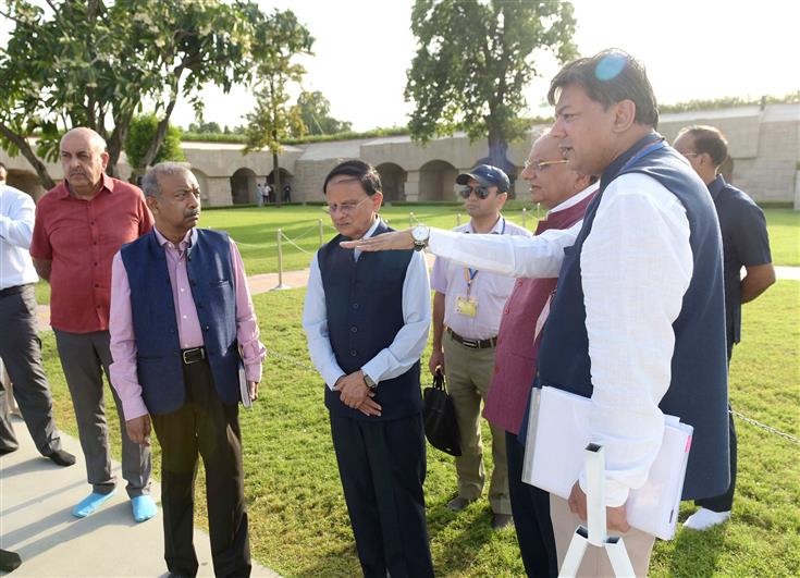 The Principal Secretary to Prime Minister, Shri Pramod Kumar Mishra along with the Lieutenant Governor of Delhi, Shri Vinai Kumar Saxena took stock of preparations and cleanliness prior to the upcoming G20 summit during his inspection to Rajghat, in New Delhi on September 03, 2023.