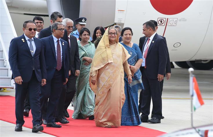 The Prime Minister of Bangladesh, Smt. Sheikh Hasina receives warm welcome by the Union Minister of State for Railways and Textiles, Smt. Darshana Jardosh on her arrival for the G20 Summit at Palam Airforce Airport, in New Delhi on September 08, 2023.