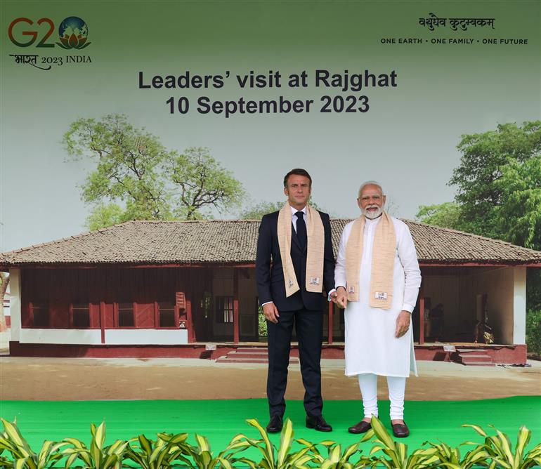 PM and G20 leaders visit at Rajghat, in New Delhi on September 10, 2023.