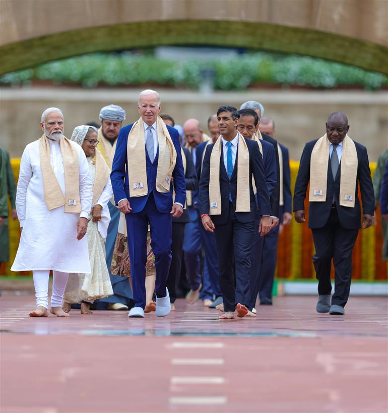 PM and G20 leaders arrive the Samadhi of Mahatma Gandhi at Rajghat, in New Delhi on September 10, 2023.