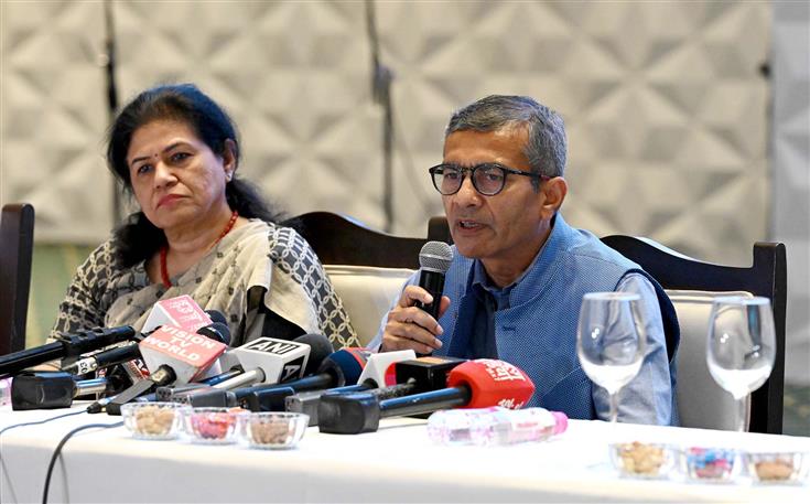 The Secretary, DPIIT, Shri Rajesh Kumar Singh and the Special Secretary, DPIIT, Ms. Sumita Dawra interacting with Media at India International Convention and Expo Centre (Yashobhoomi), in New Delhi on September 19, 2023.