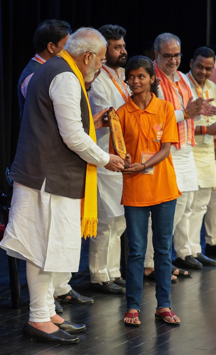 PM attends the closing ceremony of Kashi Sansad Sanskritik Mahotsav 2023 at Rudraksh International Cooperation and Convention Centre (Varanasi), in Uttar Pradesh on September 23, 2023.