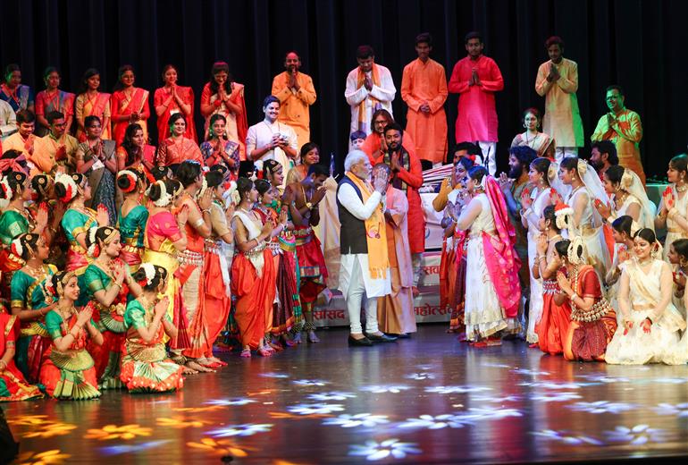PM attends the closing ceremony of Kashi Sansad Sanskritik Mahotsav 2023 at Rudraksh International Cooperation and Convention Centre (Varanasi), in Uttar Pradesh on September 23, 2023.