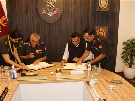 सशस्त्र बल चिकित्सा सेवा (एएफएमएस) ने 18 अप्रैल, 2024 को भारतीय प्रौद्योगिकी संस्थान (आईआईटी) कानपुर के साथ दुर्गम इलाकों में सैनिकों के समक्ष आने वाली स्वास्थ्य समस्याओं के समाधान के लिए विकासशील प्रौद्योगिकियों पर सहयोगात्मक अनुसंधान और प्रशिक्षण के लिए एक समझौता ज्ञापन (एमओयू) पर हस्ताक्षर किए।