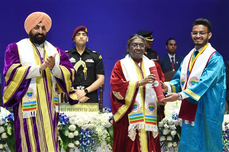 The President of India, Smt Droupadi Murmu graced the 4th convocation of AIIMS Rishikesh, in Uttarakhand on April 23, 2024.