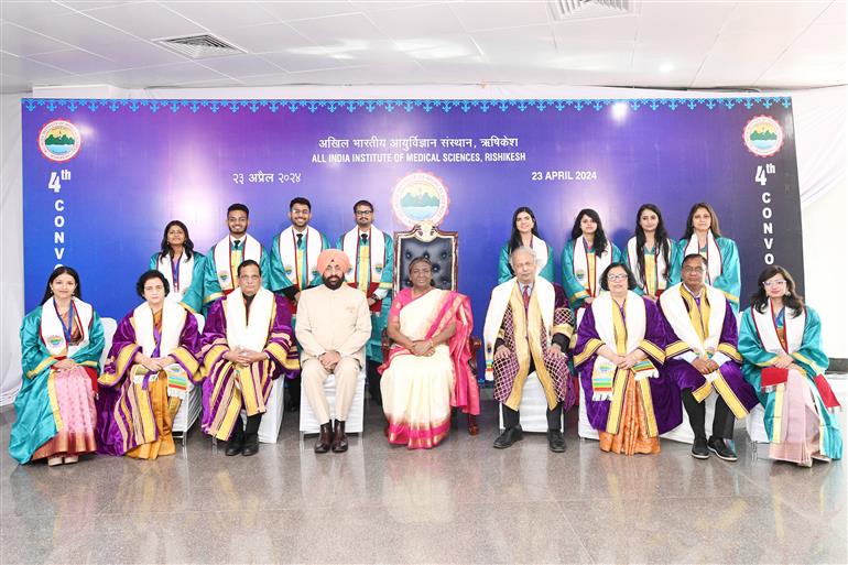 The President of India, Smt Droupadi Murmu in a group photograph during the 4th convocation of AIIMS Rishikesh, in Uttarakhand on April 23, 2024.