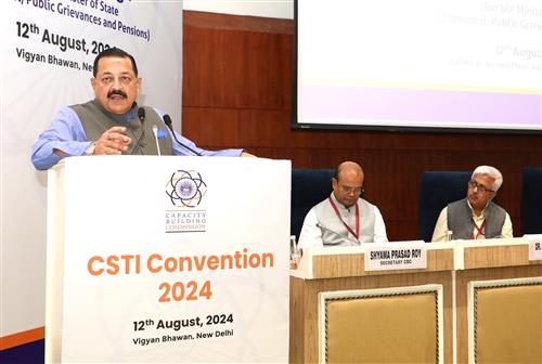 The Minister of State for Science & Technology (Independent Charge), Earth Sciences (Independent Charge), Prime Minister’s Office, Personnel, Public Grievances & Pensions, Atomic Energy and Space, Dr. Jitendra Singh addressing at the CSTI Convention 2024 at Vigyan Bhawan, in New Delhi on August 12, 2024.