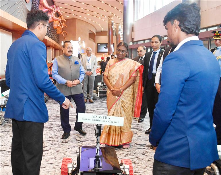  The President of India, Smt. Droupadi Murmu took a walkthrough of exhibition showcased on the India’s First National Space Day - 2024 celebrations at Bharat Mandapam, in New Delhi on August 23, 2024. 