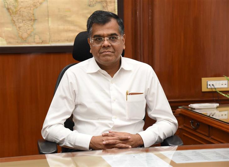 डॉ. टी.वी. सोमनाथन ने 30 अगस्त, 2024 को नई दिल्ली में नए कैबिनेट सचिव के रूप में पदभार ग्रहण किया।