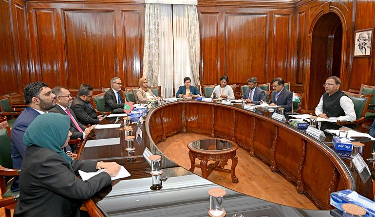 The Minister of State for Finance, Shri Pankaj Chaudhary in a bilateral meeting with the Finance Minister of Maldives, Mr. Moosa Zameer, in New Delhi on December 12, 2024.
