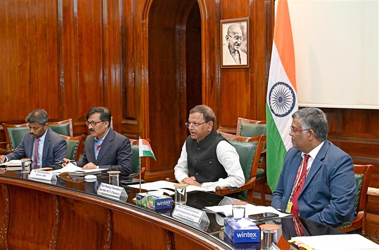 The Minister of State for Finance, Shri Pankaj Chaudhary in a bilateral meeting with the Finance Minister of Maldives, Mr. Moosa Zameer, in New Delhi on December 12, 2024.