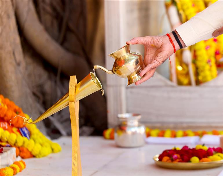 PM performs pooja at Akshay Vata Vriksh, in Prayagraj, Uttar Pradesh on December 13, 2024.