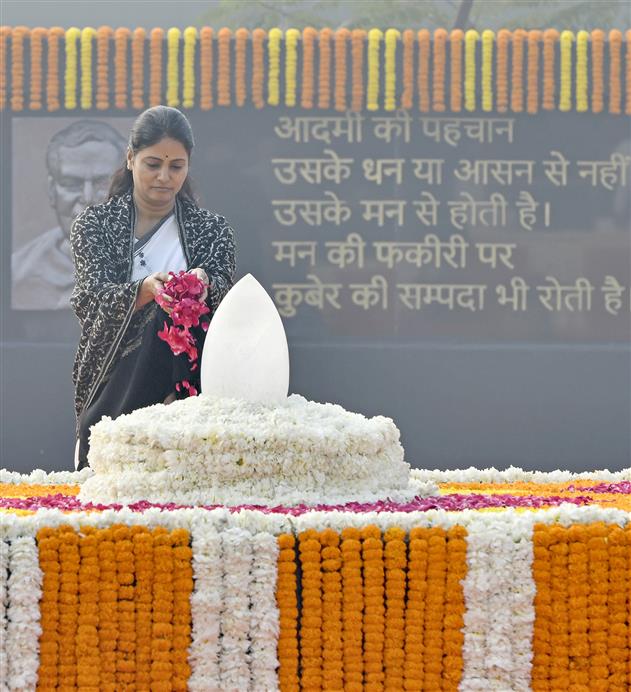The Ministry of State for Health and Family Welfare & Chemicals and Fertilizers, Smt. Anupriya Patel pays floral tribute to former PM Atal Bihari Vajpayee on his 100th birth anniversary at Sadaiv Atal, in New Delhi on December 25, 2024.