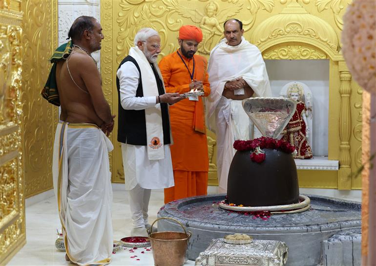 PM performs Pooja & Darshan at Valinath Mahadev Mandir at Tarabh, in Gujarat on February 22, 2024.