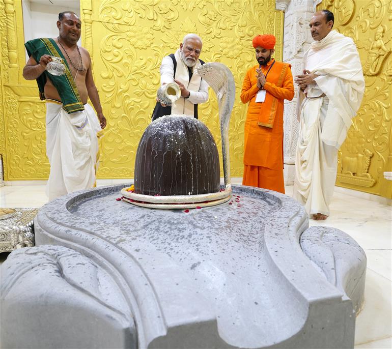 PM performs Pooja & Darshan at Valinath Mahadev Mandir at Tarabh, in Gujarat on February 22, 2024.