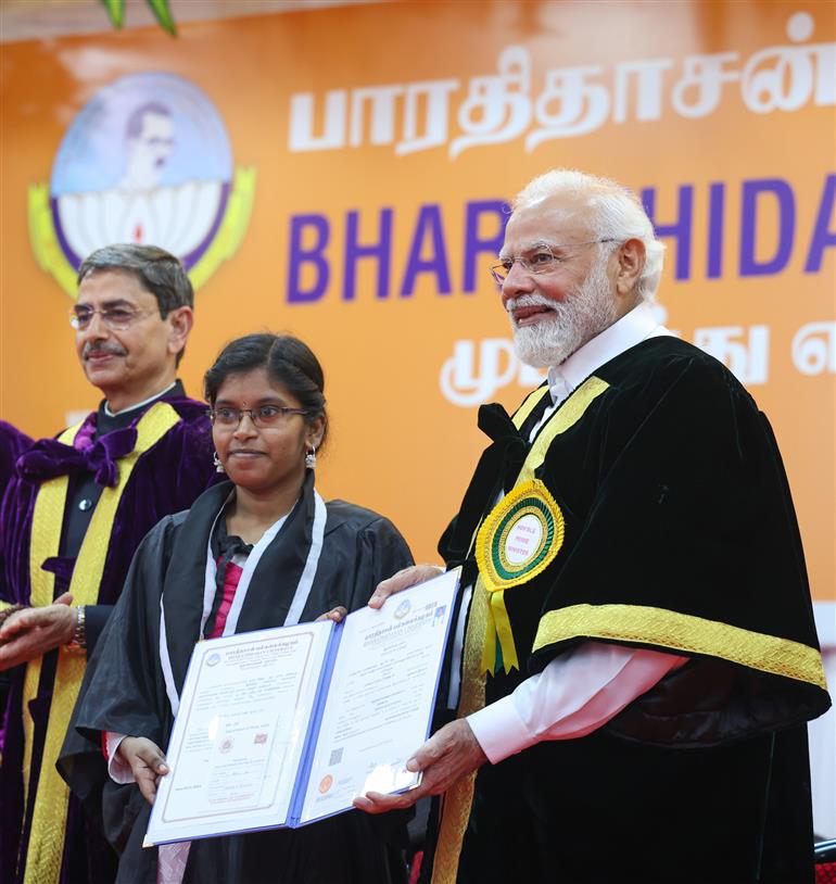 PM attends 38th Convocation Ceremony of Bharathidasan University at Tiruchirappalli, in Tamil Nadu on January 02, 2024.