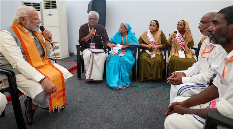 PM interacts with beneficiaries of various GoI schemes at Kavaratti, in Lakshadweep on January 03, 2024.