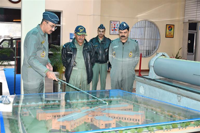 Air Marshal Vibhas Pande, Air Officer Commanding-in-Chief, Maintenance Command along with Mrs. Ruchira Pande, President Air Force Family Welfare Association Regional [AFFWA (R)] visit Base Repair Depot, Najafgarh, in Delhi on January 04, 2024.