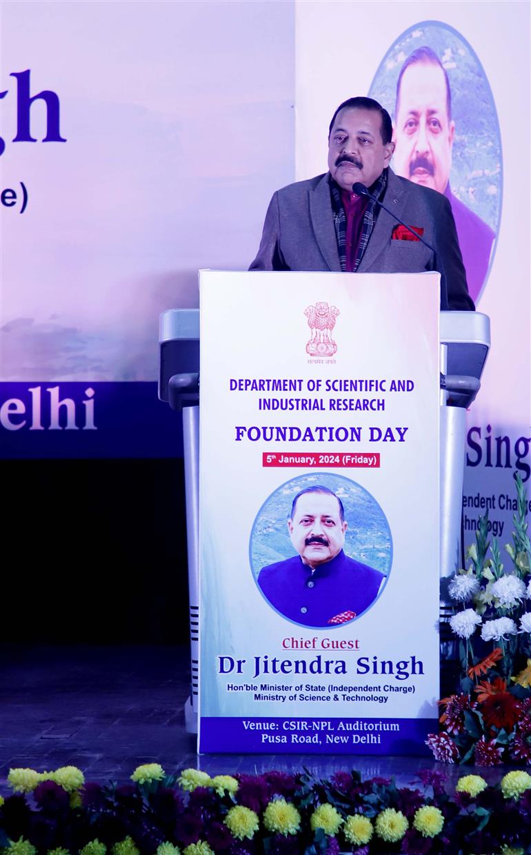 The Minister of State (Independent Charge) for Science & Technology, Prime Minister’s Office, Personnel, Public Grievances & Pensions, Atomic Energy and Space, Dr. Jitendra Singh addressing at DSIR Foundation Day Function, in New Delhi on January 05, 2024.